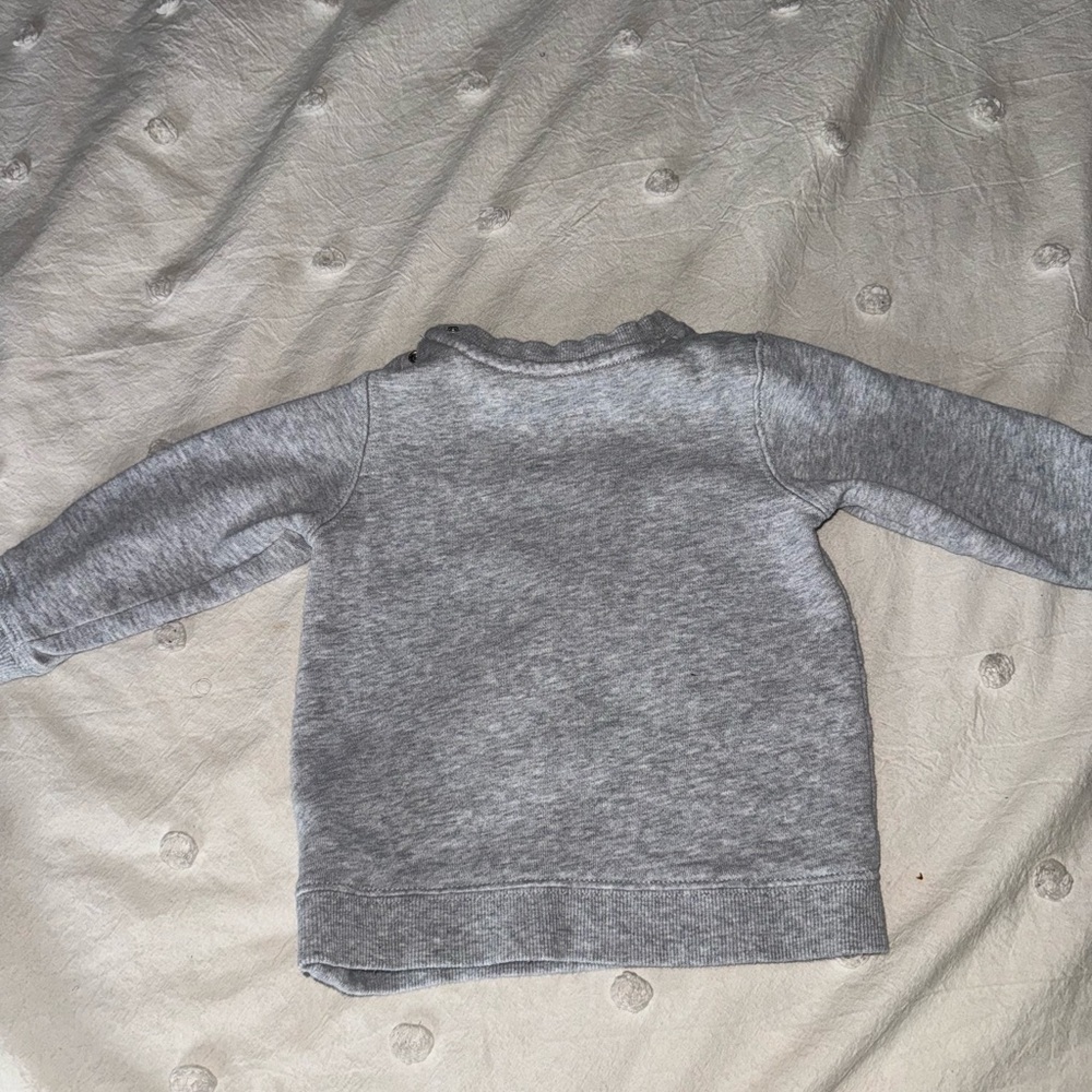 Grey Toddler Minnie mouse H&M sweatshirt. 12 to 18 months. - Picture 4 of 4